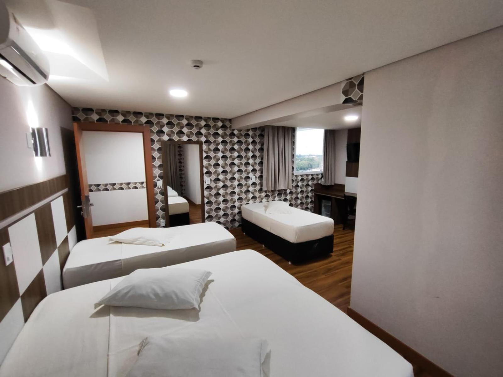 טולדו Hotel Maestro Executive Toledo מראה חיצוני תמונה