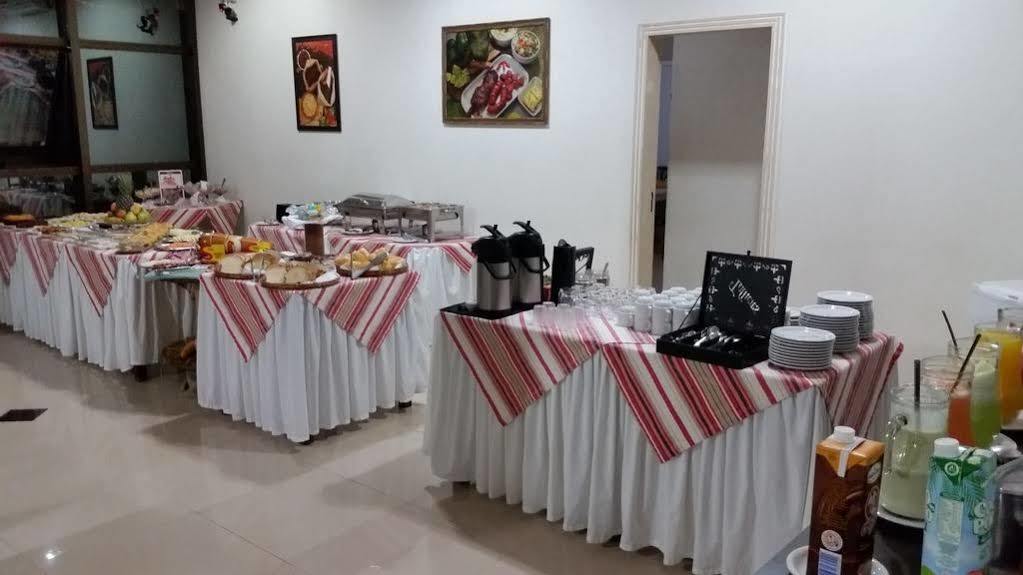 טולדו Hotel Maestro Executive Toledo מראה חיצוני תמונה