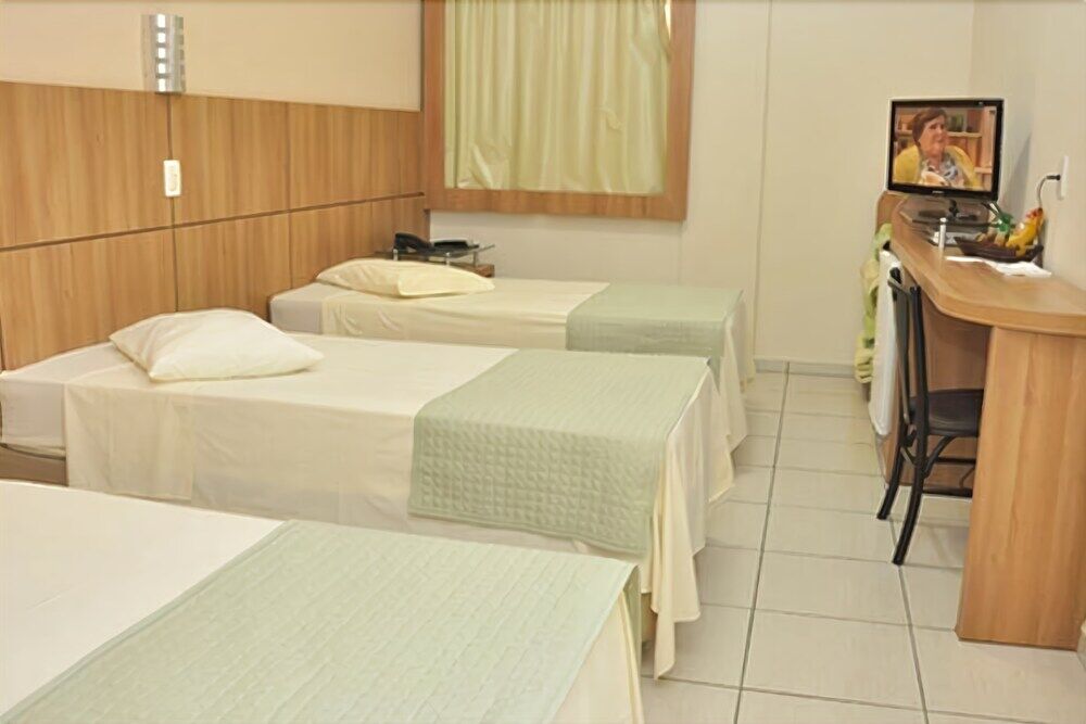 טולדו Hotel Maestro Executive Toledo מראה חיצוני תמונה